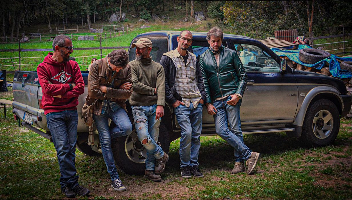 Stefano SirBone Raggi con i Mountain Sailors