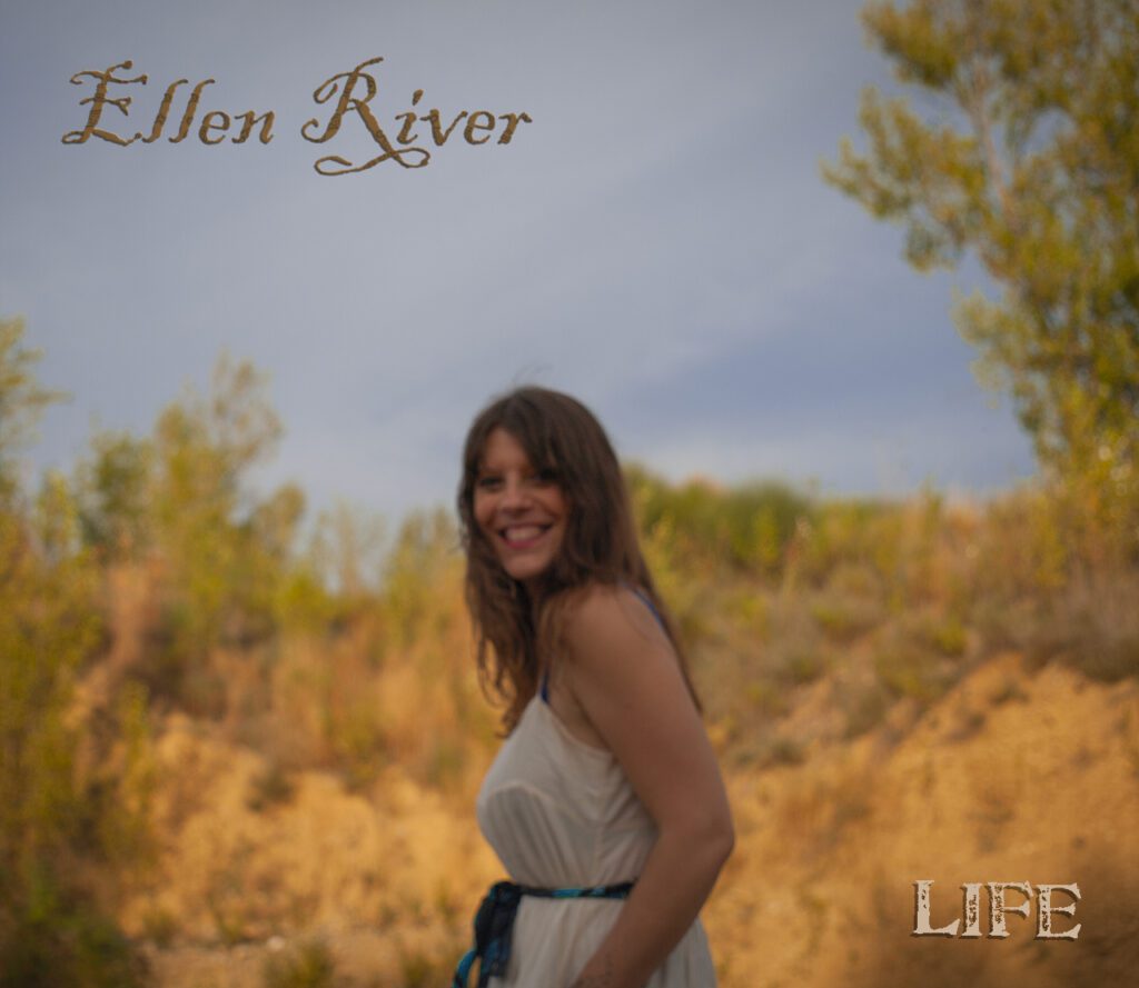 La copertina di 'Life' doppio album di Ellen River