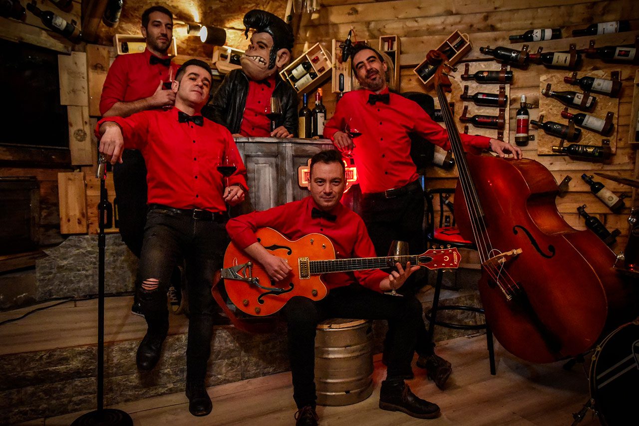 THE SHAKIN’ APES, Band