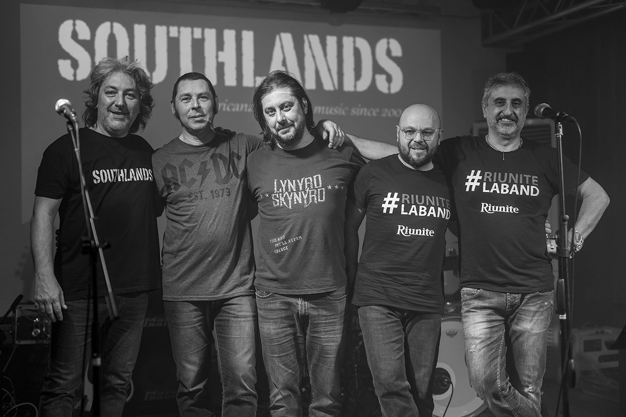 Southland la band al completo
