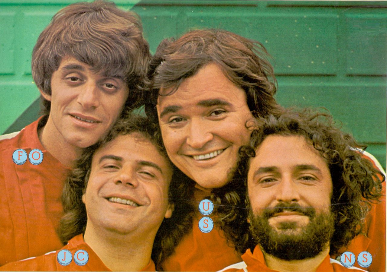 I GATTI DI VICOLO MIRACOLI: TUTTA LA STORIA IN UN LIBRO