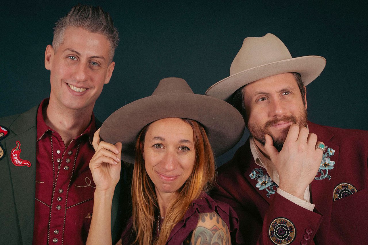 LOVESICK, COUNTRY MUSIC TRA CINEMA E TV,