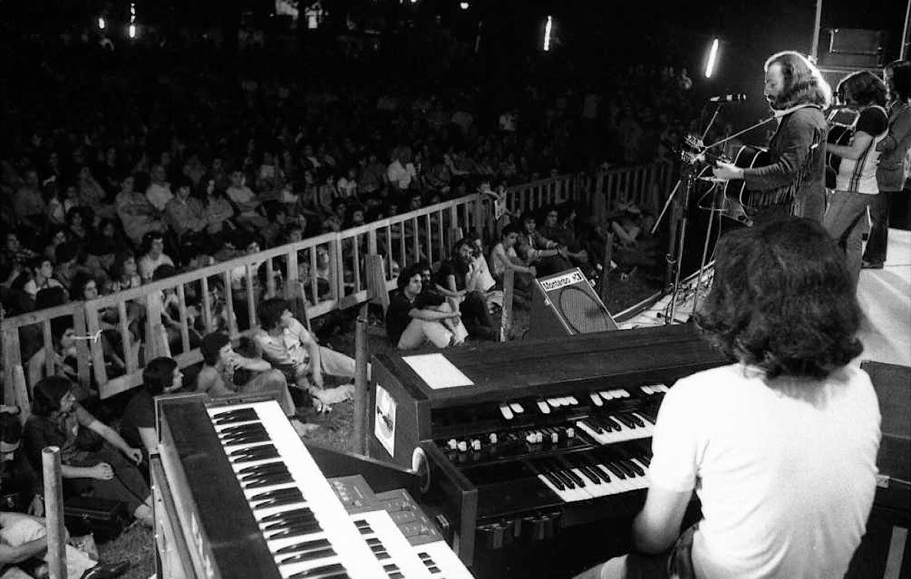 Simon Luca live in concert