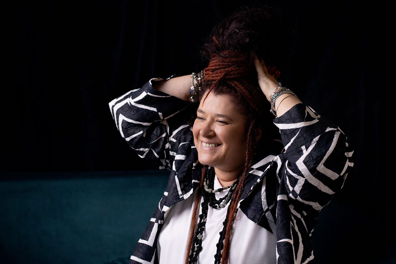 MAMABABA PRESENTA ‘BLUES HOTEL’, UN CONCEPT ALBUM TRA BLUES, TEATRO E UMANITÀ SOSPESE